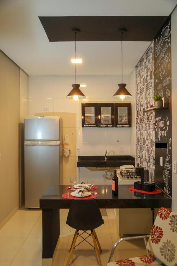 Casa Pequena, Completa E Aconchegante - Tiny House Villa Palmas  Luaran gambar